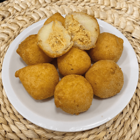 Mini coxinha de frango